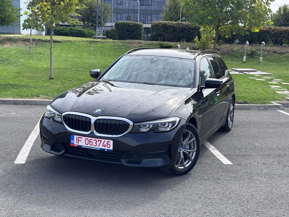 BMW Seria 3 BMW Seria 3 320e Touring SportLine