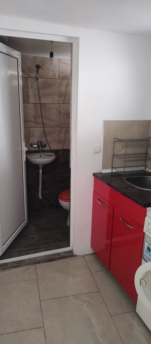 Дава се под наем  в Шумен, Куршум чешма - 30 кв.м за 153 € - Снимка #2