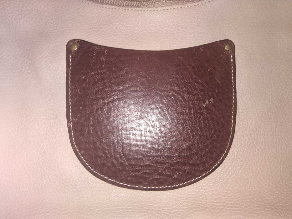 Продавам чанта от естествена кожа - лично предаване