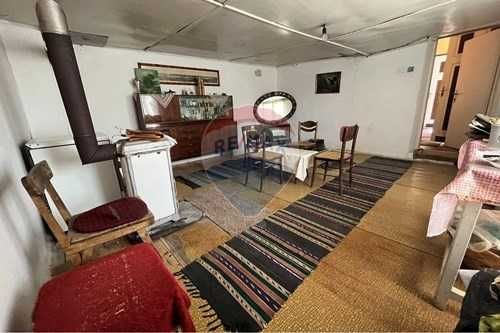 Продава се Къща в Шумен, Мътница - 100 кв.м за 561 €/кв.м - Снимка #8