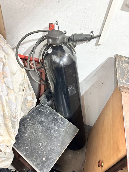 Продам баллоны из под ГБО