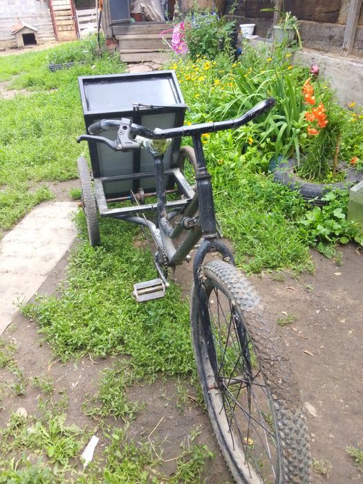 Трёхколёсный велосипед