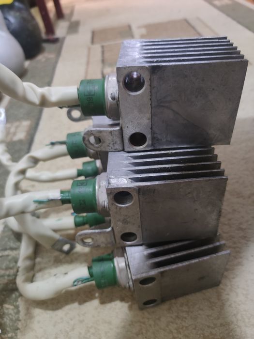 Тиристоры силовые