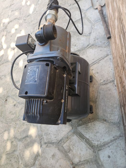 Хидрофор Grundfos