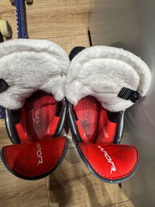 Коньки хоккейные BAUER  FLYPRO SR