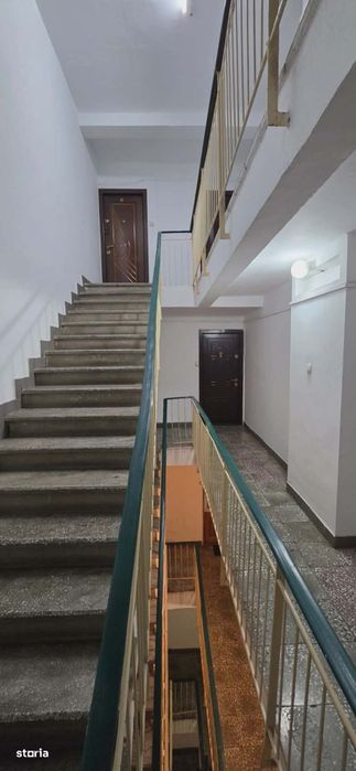 Ap 2 cam. decomandat de închiriat, str. Moldovei