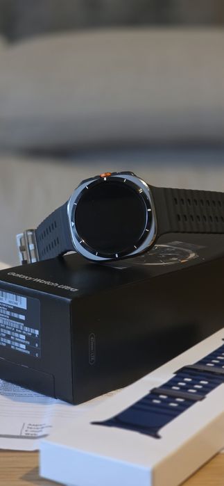 Часовник Samsung Watch Ultra 47mm LTE с гаранция!!!