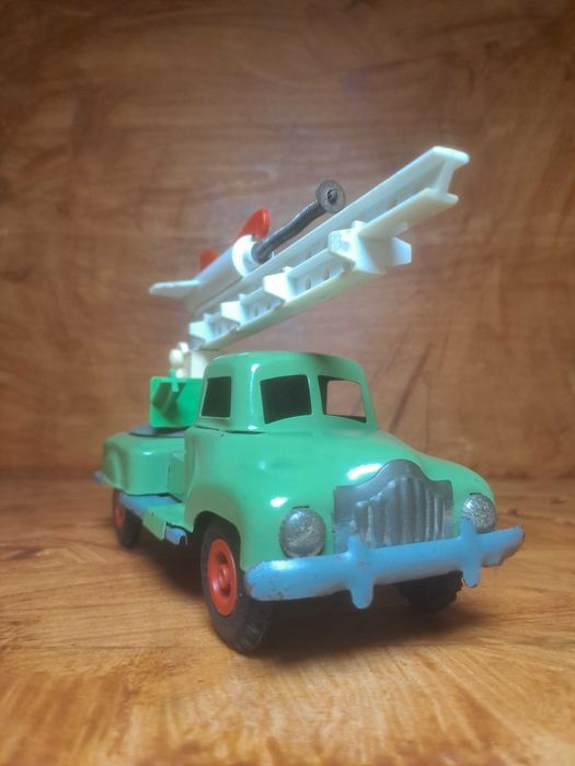 Соц. Vintage Полско произв. старо камионче Ракетоносец