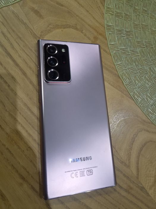 Смартфон Galaxy note 20