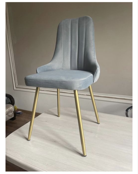 Стол 180х90 см + 8 стульев