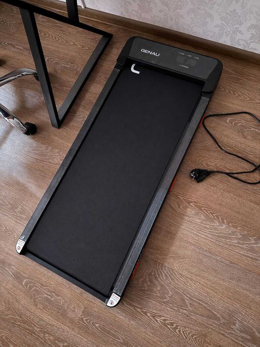 Беговая дорожка Genau Stride