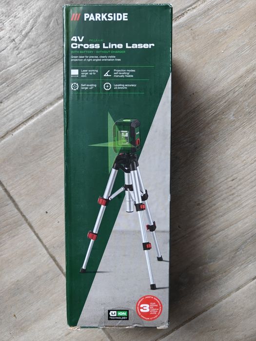Laser cruce 40 metri cu trepied Parkside cu acumulator litiu ion 2 ah