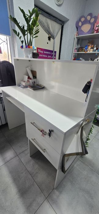 Стол ресепшен б/у