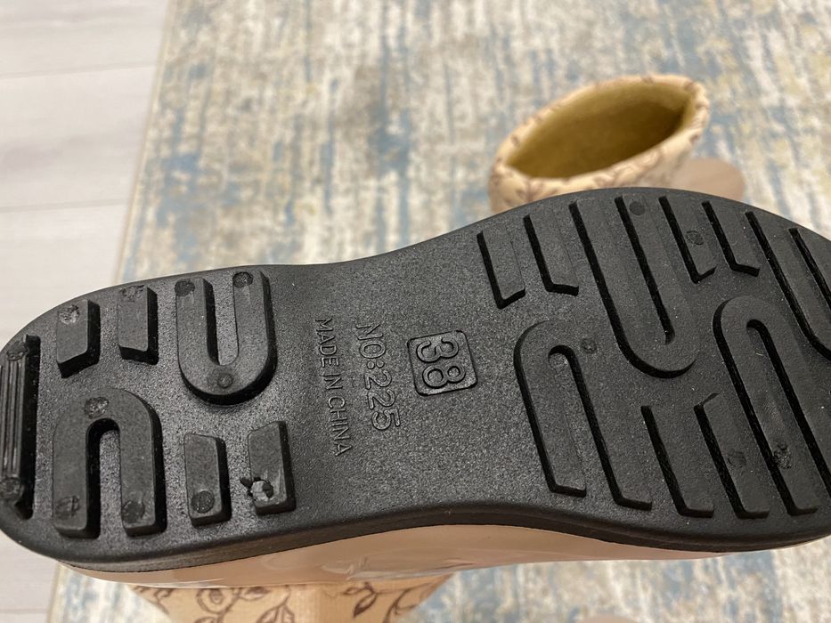 Продаю боты