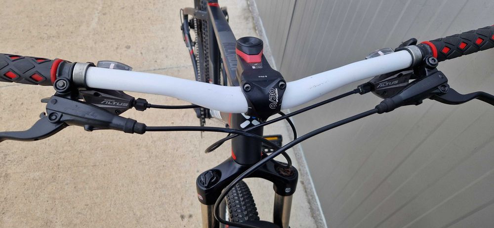 Алуминиев велосипед B"Twin Rockrider колело 27.5