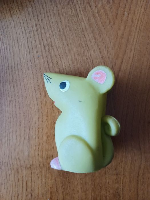 Гумена играчка от СОЦ