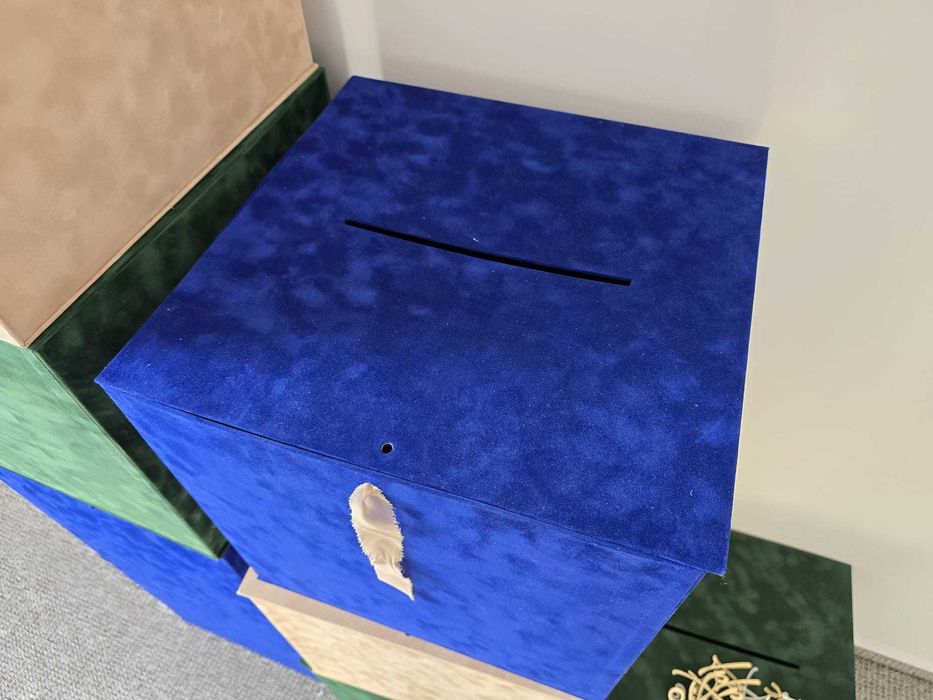 Lot 8 buc * Cutii de dar pentru nunta sau botez, cutii din catifea 35