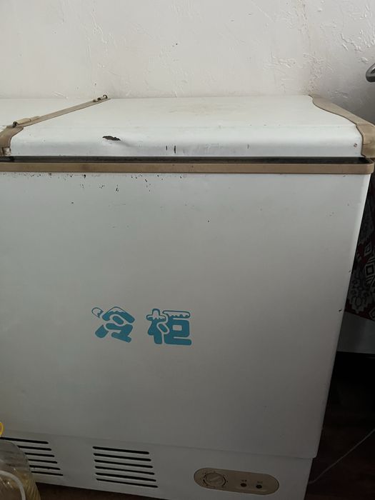 Срочно продается морозильник.