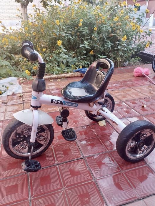 Удобный и лёгкий велосипед для малышей.