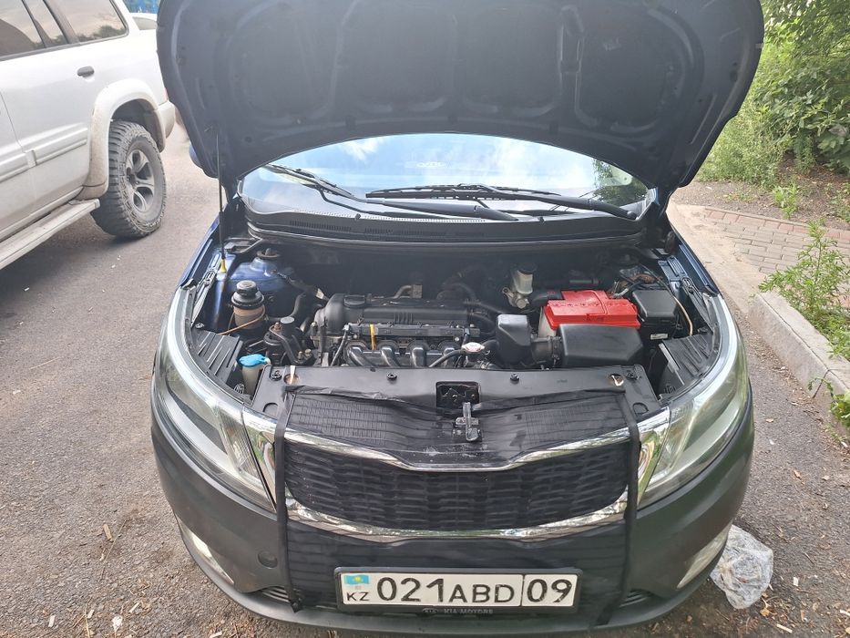 Продам киа рио 2011 года