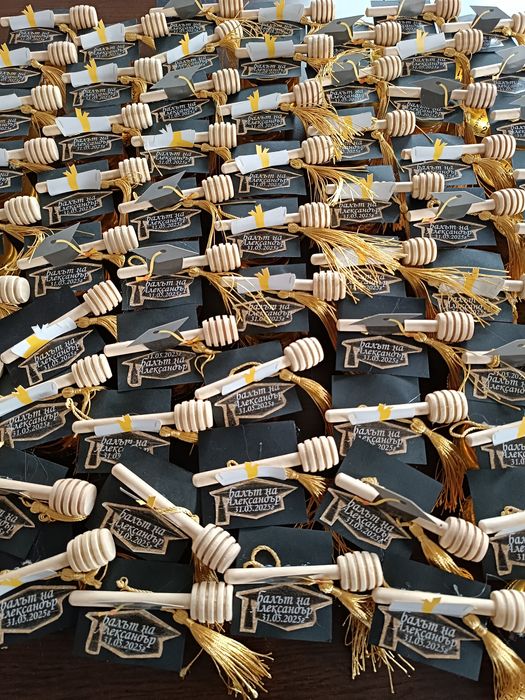 Подаръчета за гости на абитуриентски бал