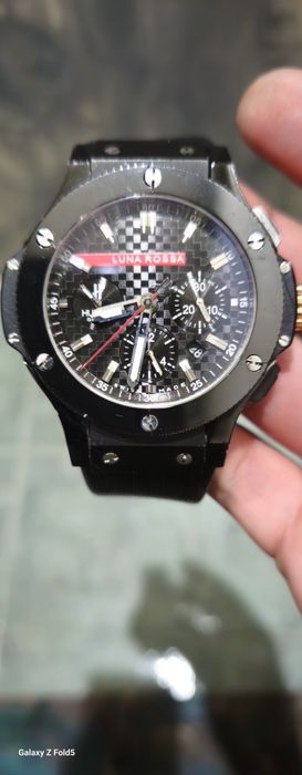 Часовник Hublot-автомат