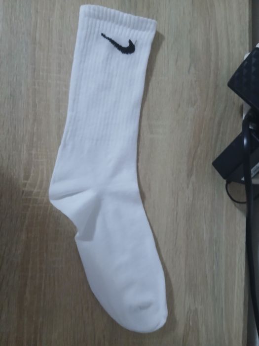 *NOU* Sosete Nike Crew Albe - verificare colet