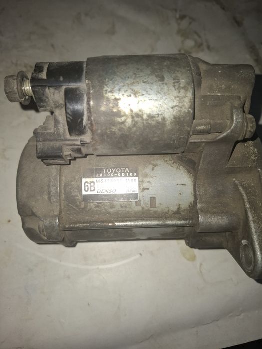 Запчасти на Авенсис