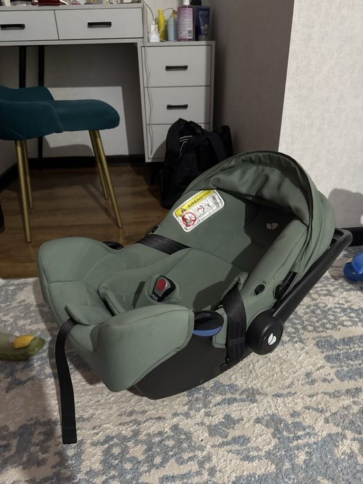 Автокресло  Jole