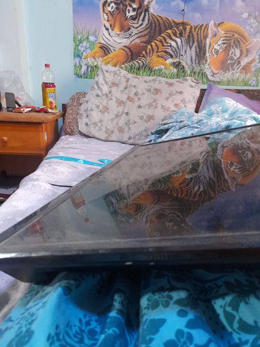 Продам телевизор