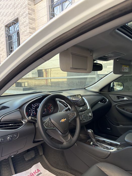 Malibu Primier Full idealniy holatda