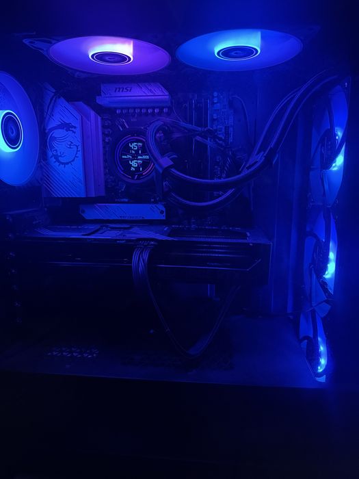 Mentenanță laptop-uri si calculatoare, curățare și înlocuire pastă