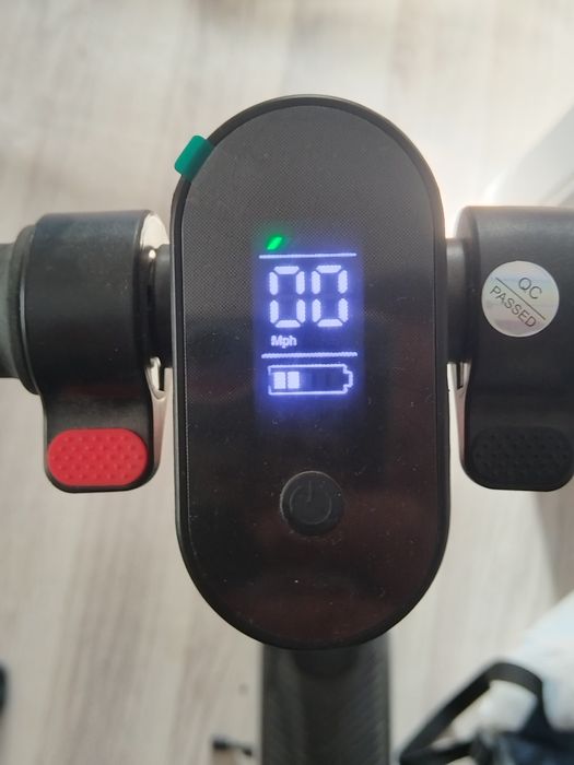 Продам самокат Spetime E10 pro max