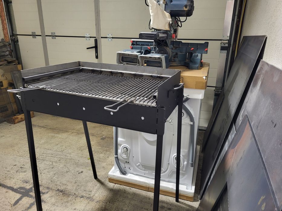 Gratar clasic  Grill ! reglabil demontabil  otel 600x400x3