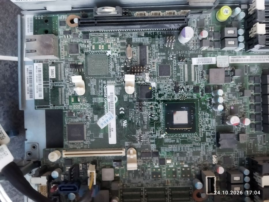 Сервер Quanta Computer Windmill — 4 × Intel Xeon E5, 2650 32 / 64