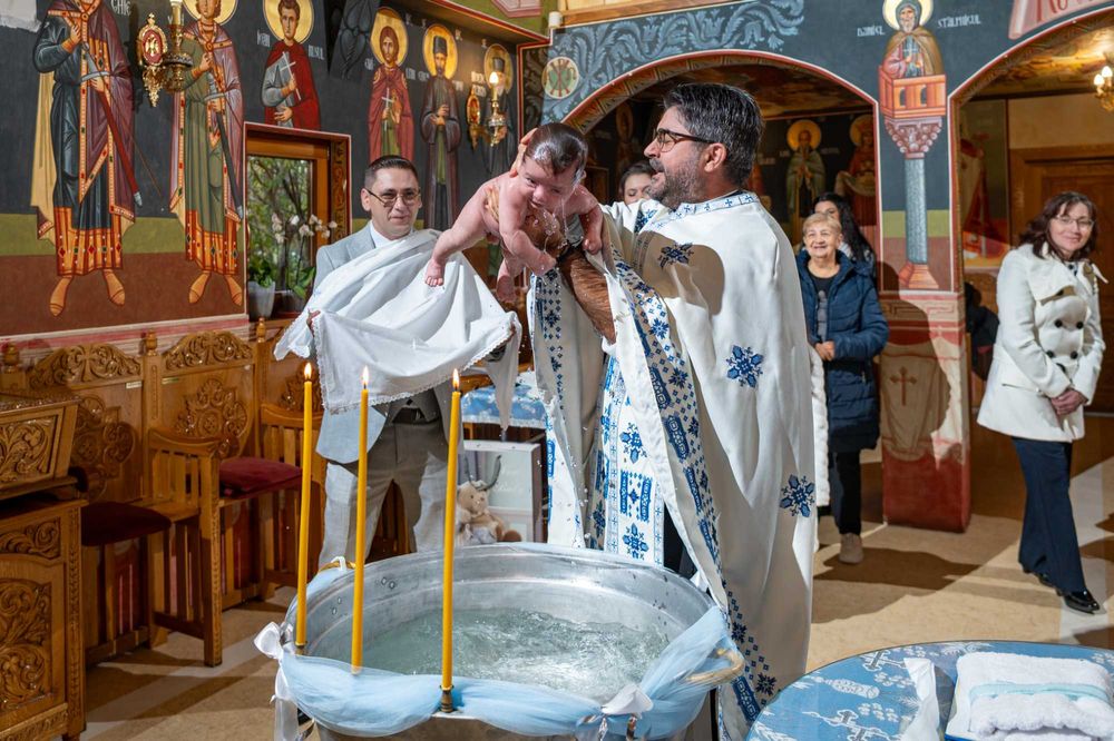 Servicii foto botez aniversari cununie cameraman majorat