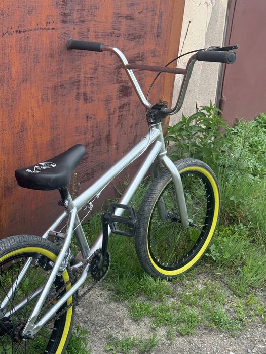 BMX велосипед.