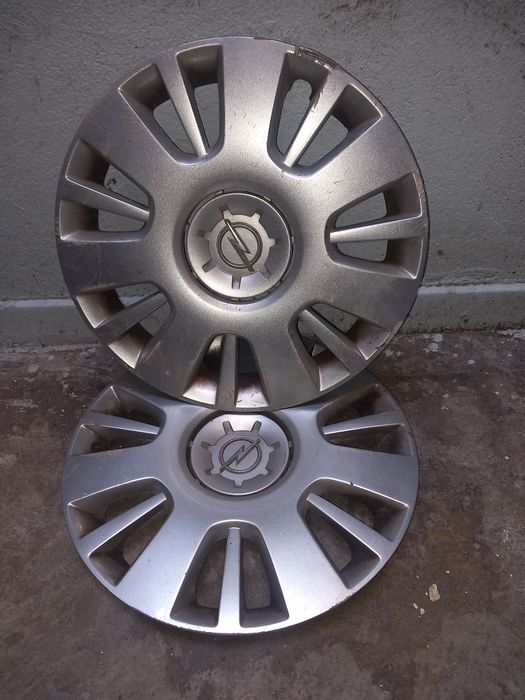 Capac  Opel original pe 16