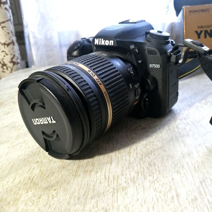 Продам Nikon D7500 б/у