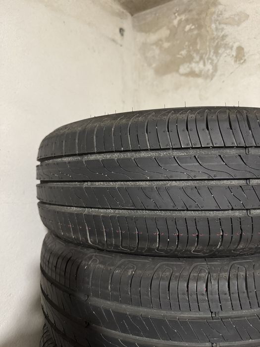 Cauciucuri Goodyear EfficientGrip Performance Vara 195 55 R16