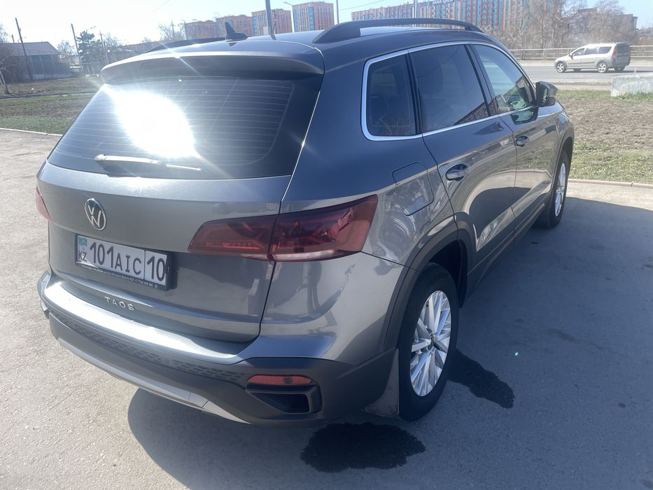 Volkswagen taos 2021г