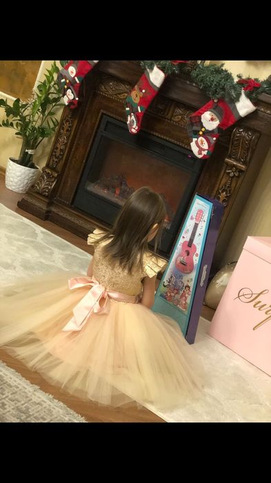 Платье для девочки 3-4 года