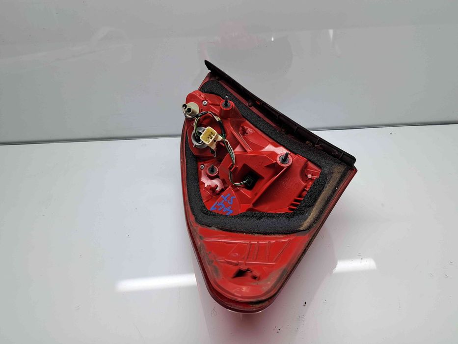 Stop aripa stanga Toyota Rav 4 III (ACA3, ACE, ALA3, GSA3, ZSA3) [Fabr