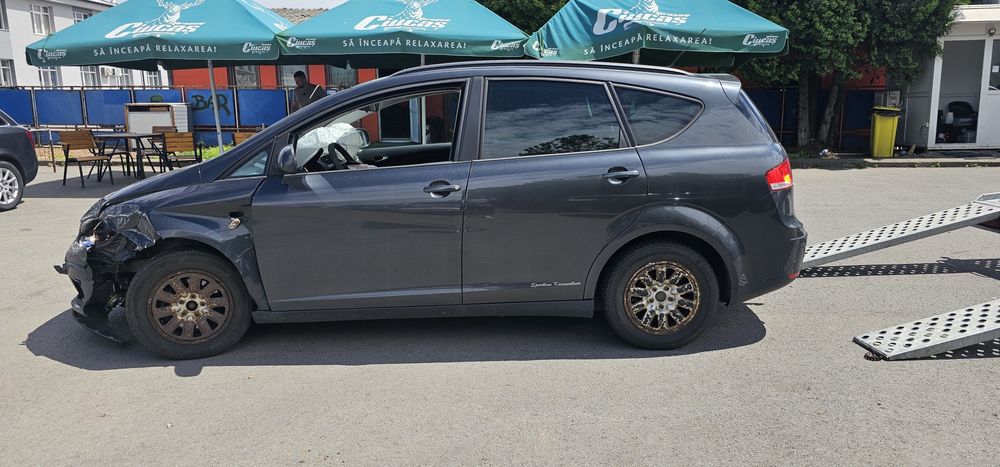 Seat altea xl 1.6 tdi cay 105 cp euro 5 accidentat lovit