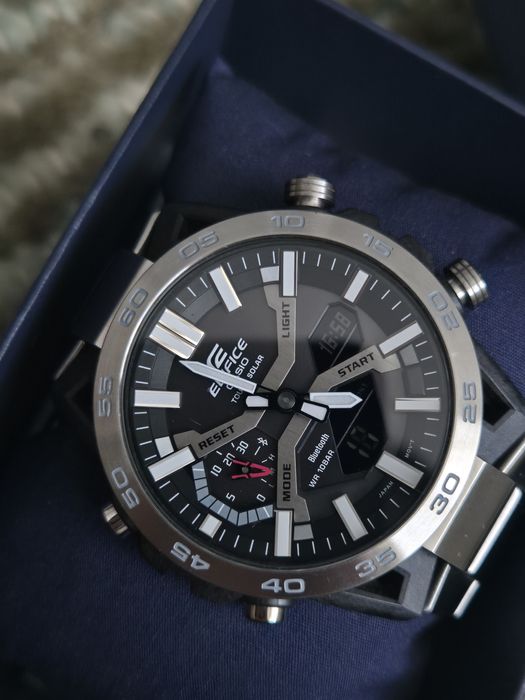 Casio Edifice ECB-2000D Sospensione