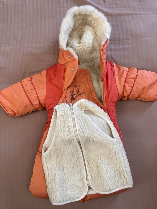 Комбинезон на девочку из натуральной шерсти