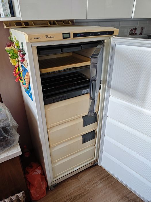 Морозильник Philips Whirlpool
