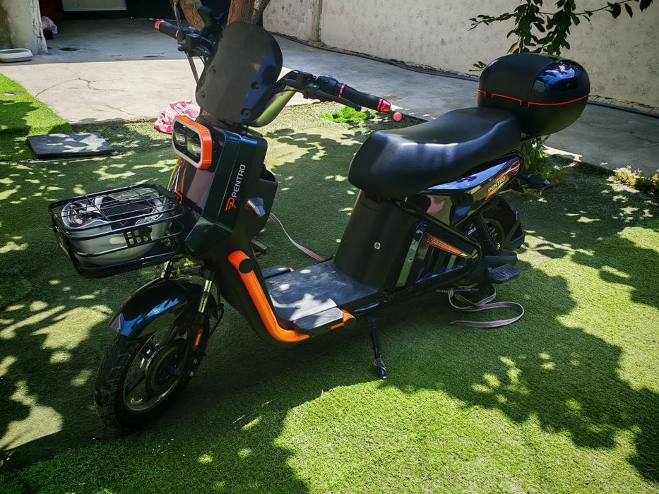 Продам електро скутер PENTRO