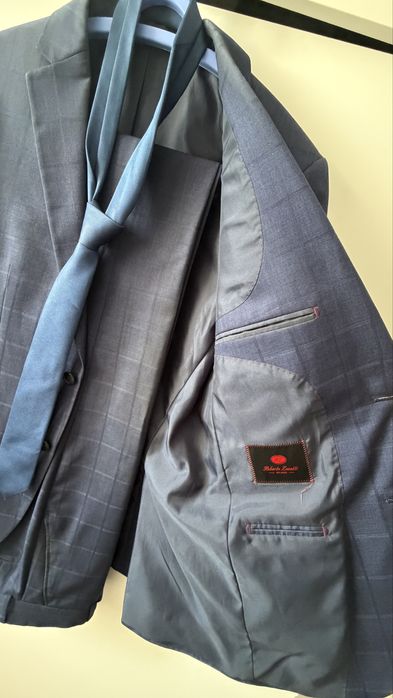 Продам костюм двоика