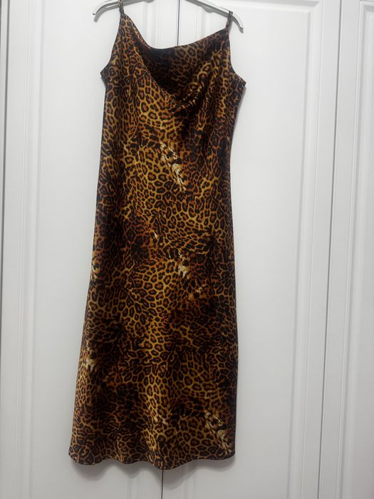 Продам женские вещи 50-52 размера